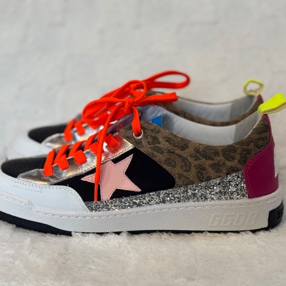 Golden Goose Women’s Shoe Size 40 NWT - Picture 3 of 11